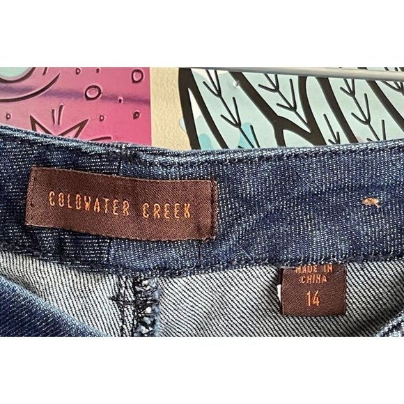 Women's Coldwater Creek Jeans with Color block Side - Picture 2 of 4